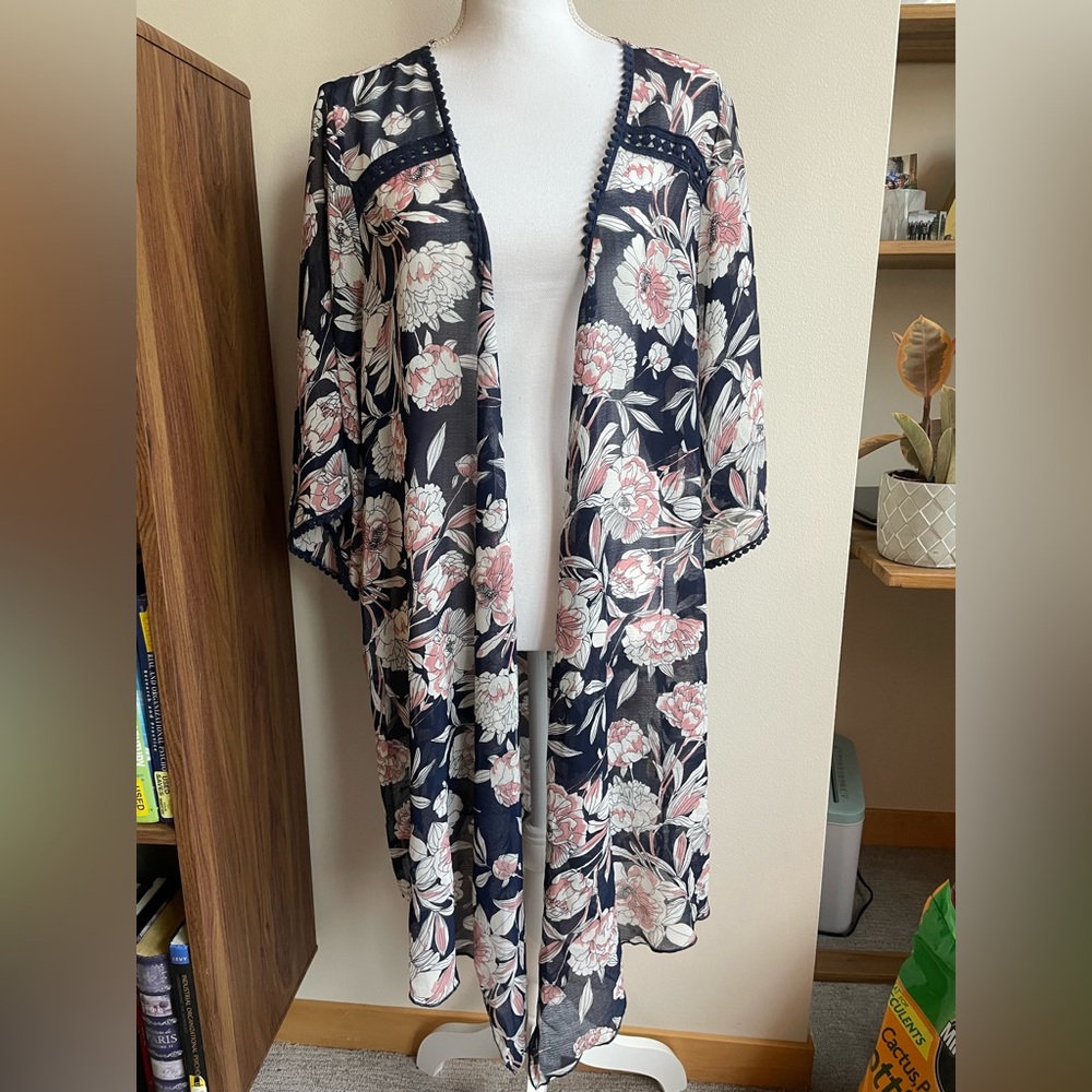 Emory Park Navy Floral Kimono with Pink and White Accents